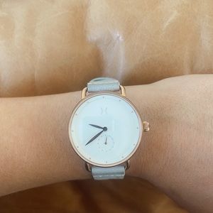 MVMT watch- like new